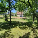 La Francaise Pres De Gourdon 46300 بيت للعطل