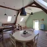 La Francaise Pres De Gourdon 46300 Saint-Projet (Lot)