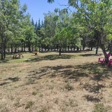 La Francaise Pres De Gourdon 46300 Saint-Projet (Lot)