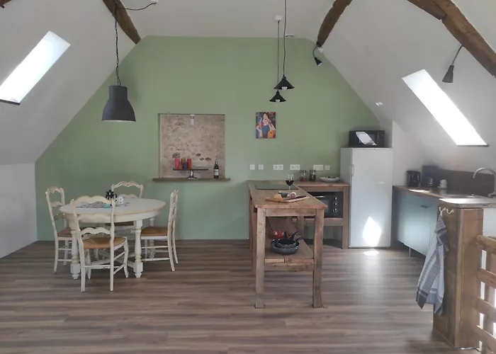 La Francaise Pres De Gourdon 46300